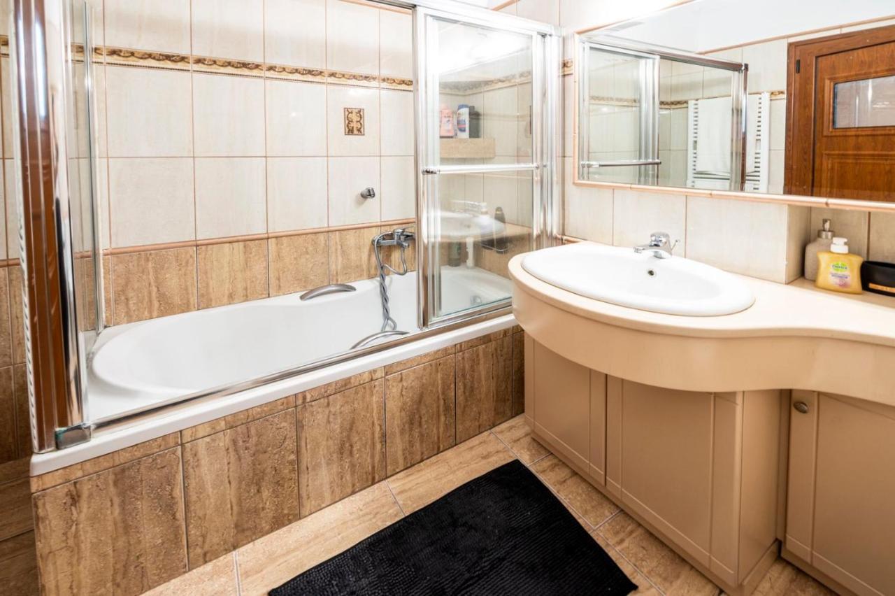 Athens City Heart Apartment! Bagian luar foto